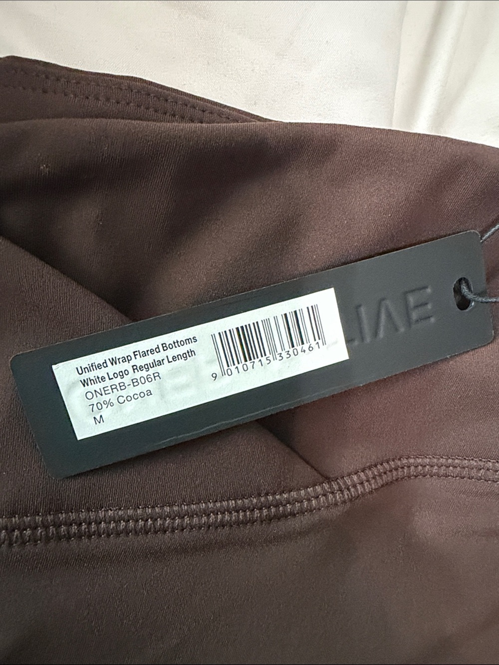 Oner Active Unified Wrap Flares Pants - Picture 2 of 3